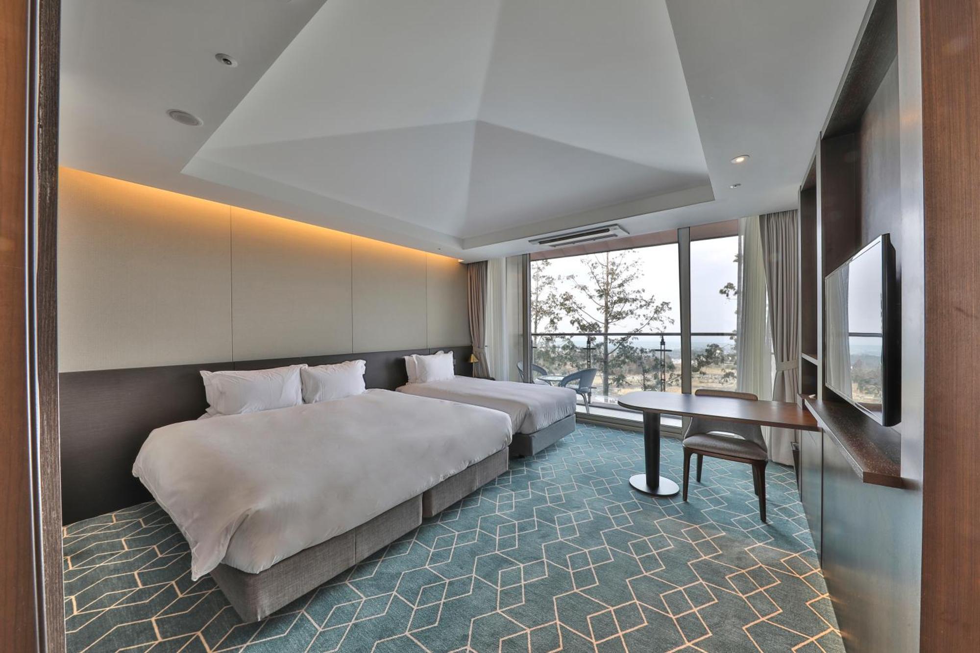 Camphortree Hotel And Resort Čedžu Exteriér fotografie